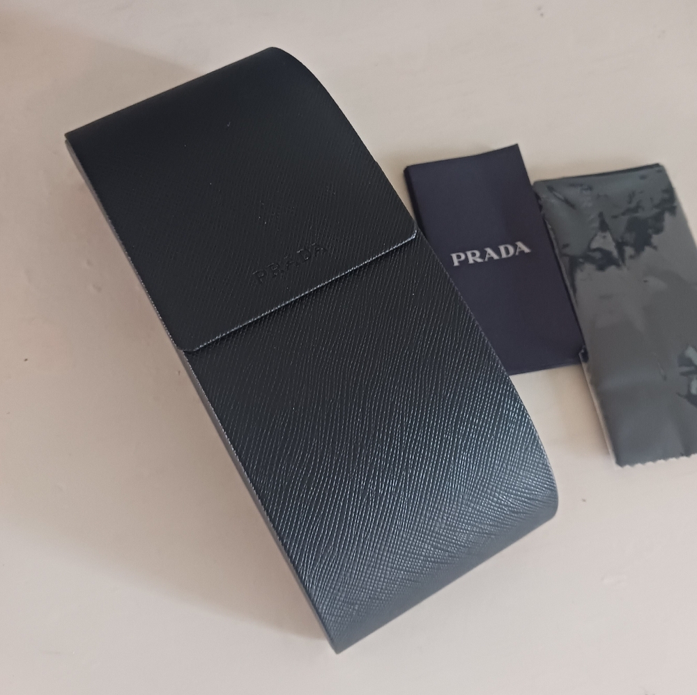 PRADA Logo Triangle‎ Women's Authentic Sunglasses - Picture 7 of 11